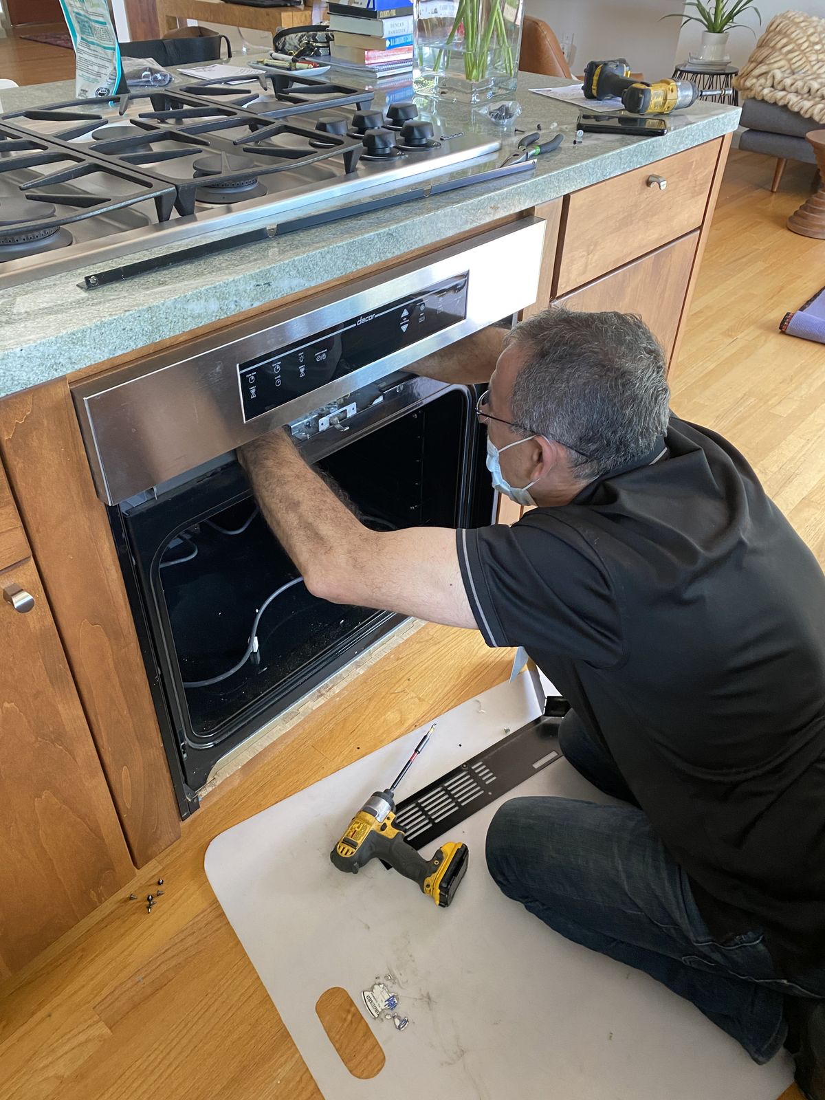 فني صيانة أفران بالطائف – الحل الاحترافي لأعطال أفران الغاز